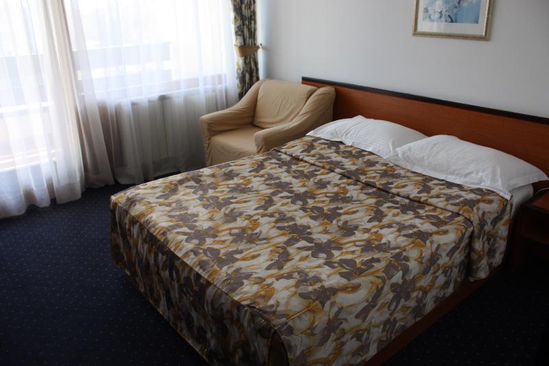 Hotel Novi Загреб Экстерьер фото